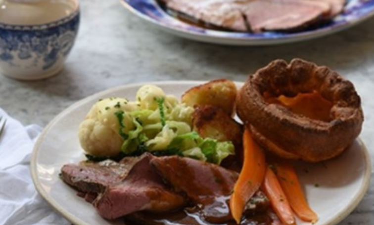 Cover Image for New to Voila! Sunday lunch & festive roast