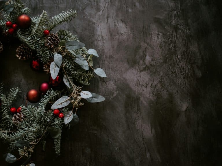 Cover Image for Eco-friendly wreath making?